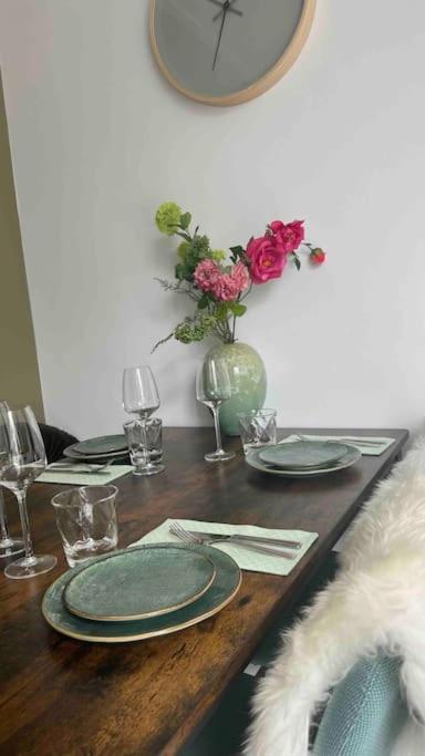 Heerlijk Centrum En Restaurant! Apartamento