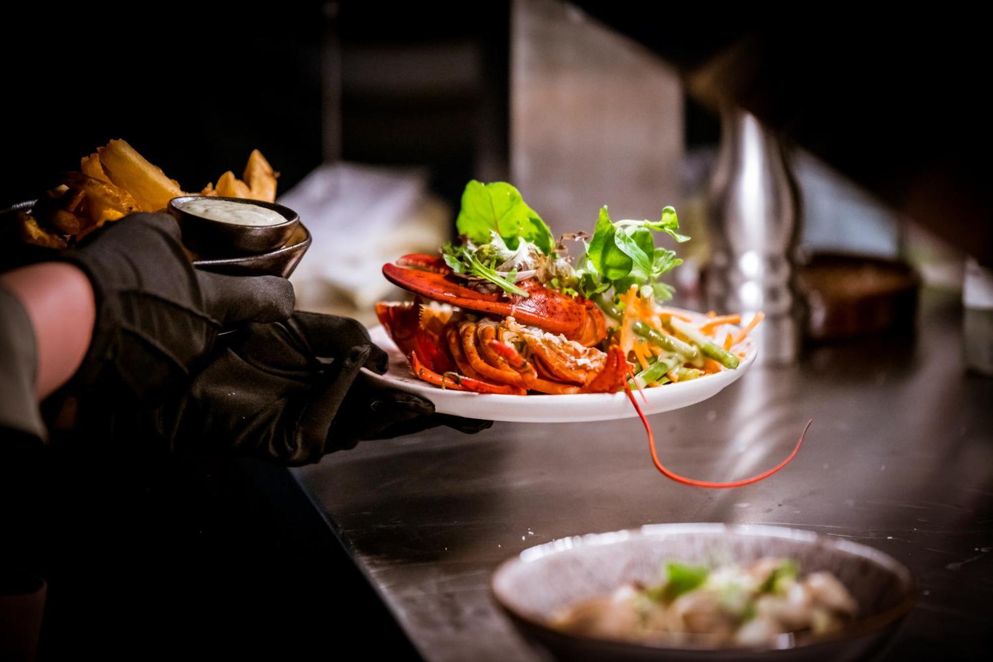 Heerlijk Centrum En Restaurant! Apartamento *